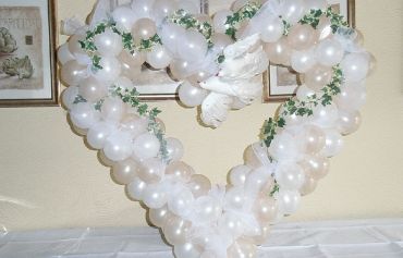 Exif_JPEG_PICTURE Ballondekoration für eine Hochzeit